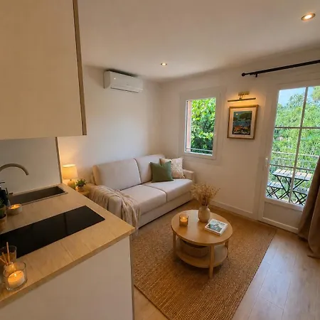 Elegant Renove A 50m De La *